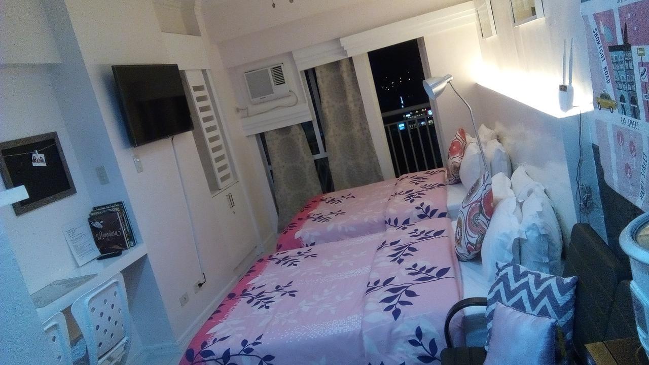 Mary'S Crib Cityland Prime Tagaytay With Free Wifi & Swimming تاجيتاي المظهر الخارجي الصورة